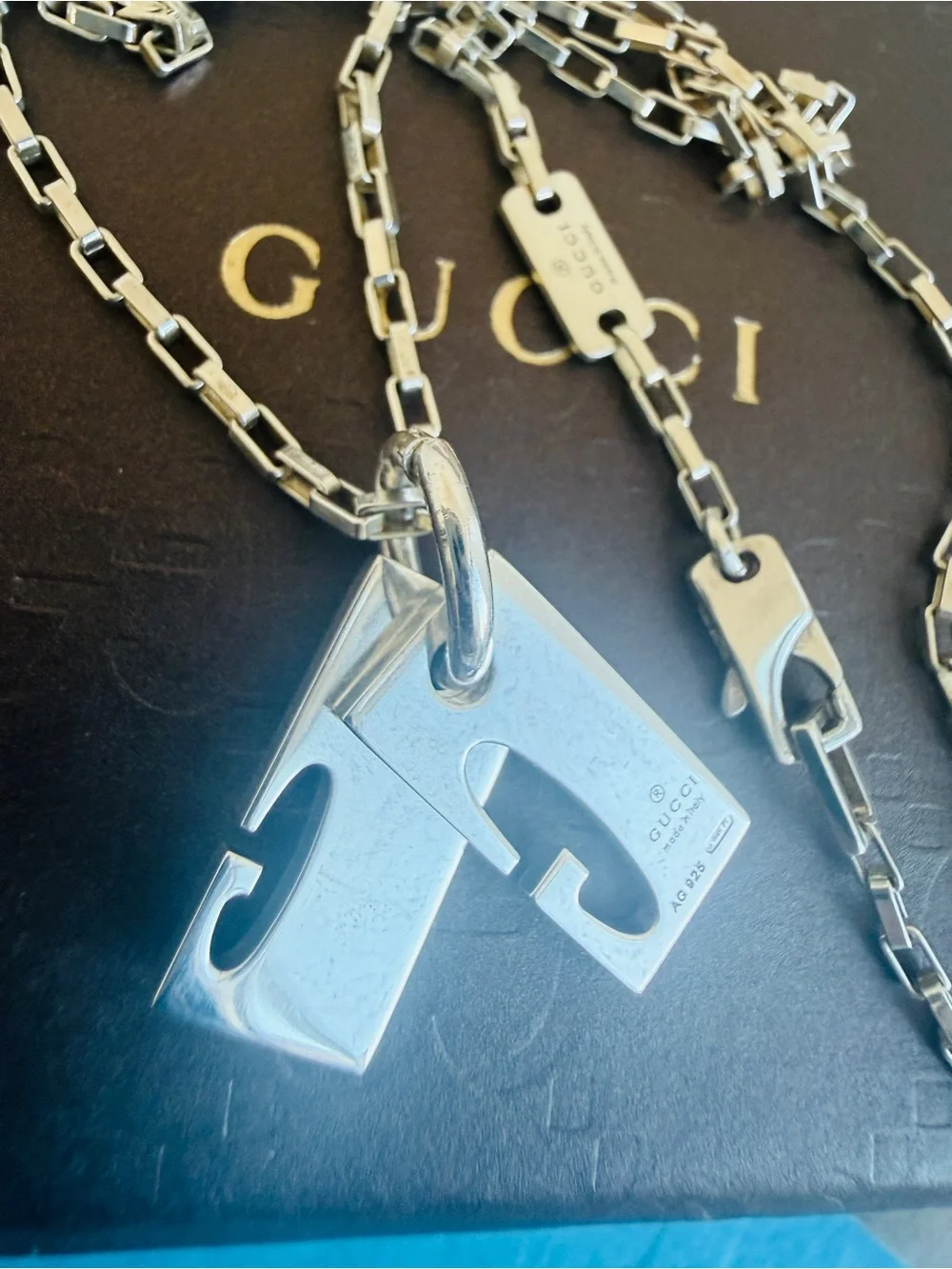 ✨GUCCI✨ Cutout G Double Tag Necklace FULL SET & AUTHENTICATED Unisex